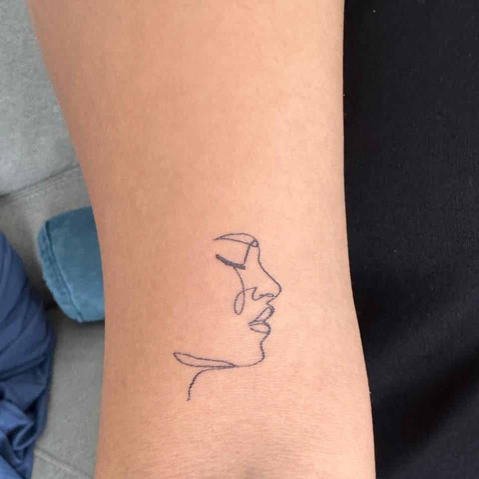 Cara en lineas