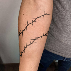 Tatuaje  Espinas triples