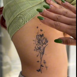 Rosa con mariposas